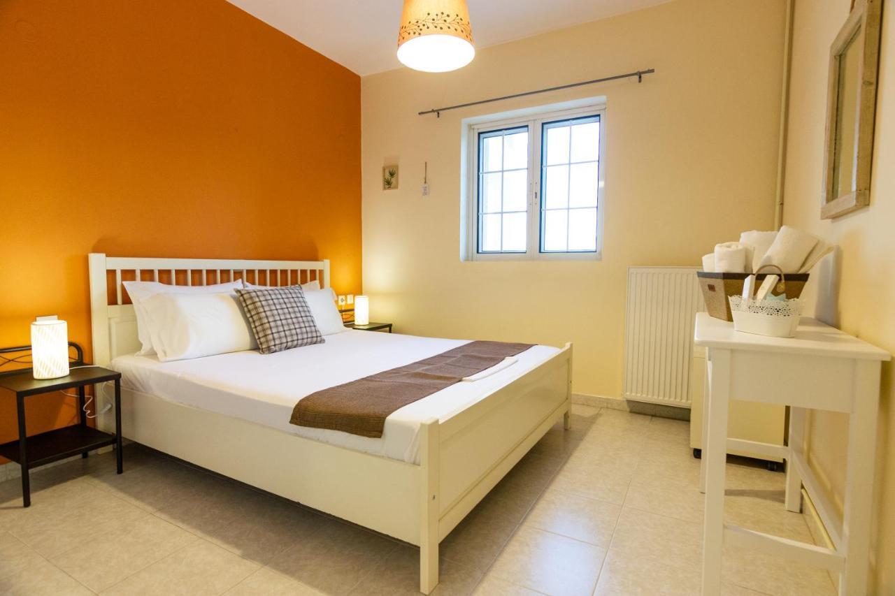 Elaionas Aparthotel Leonidio Exterior photo