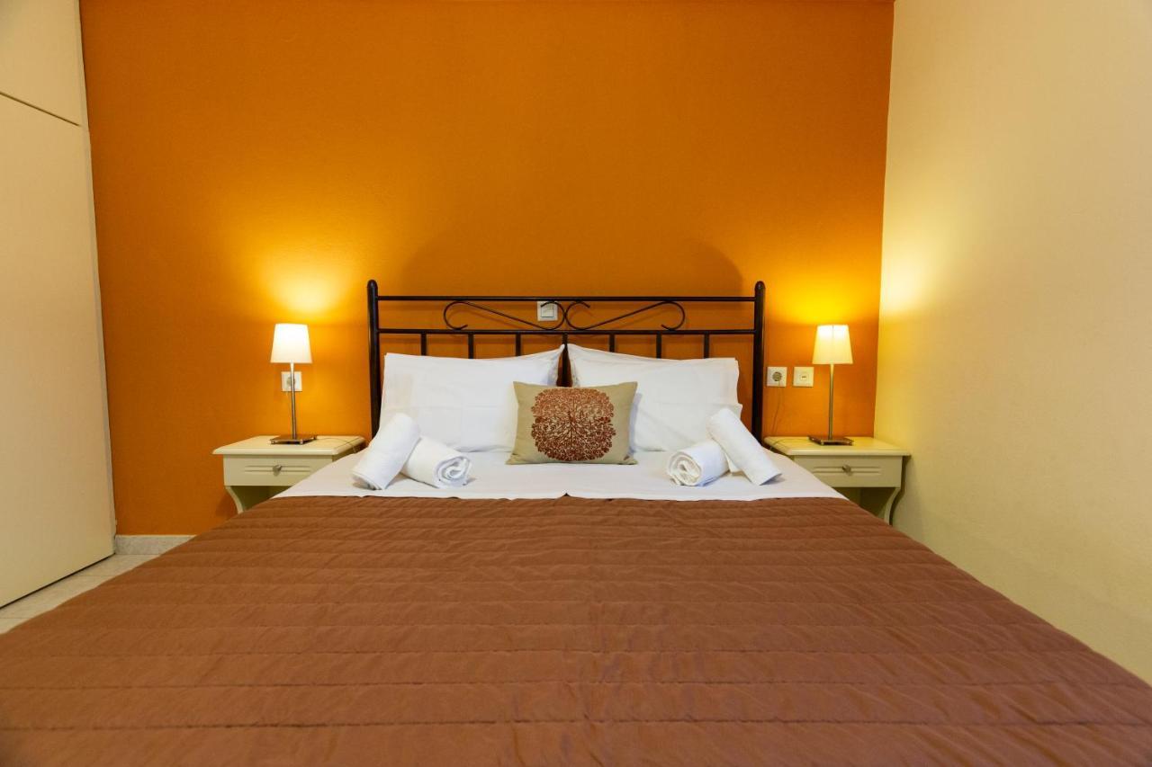 Elaionas Aparthotel Leonidio Exterior photo